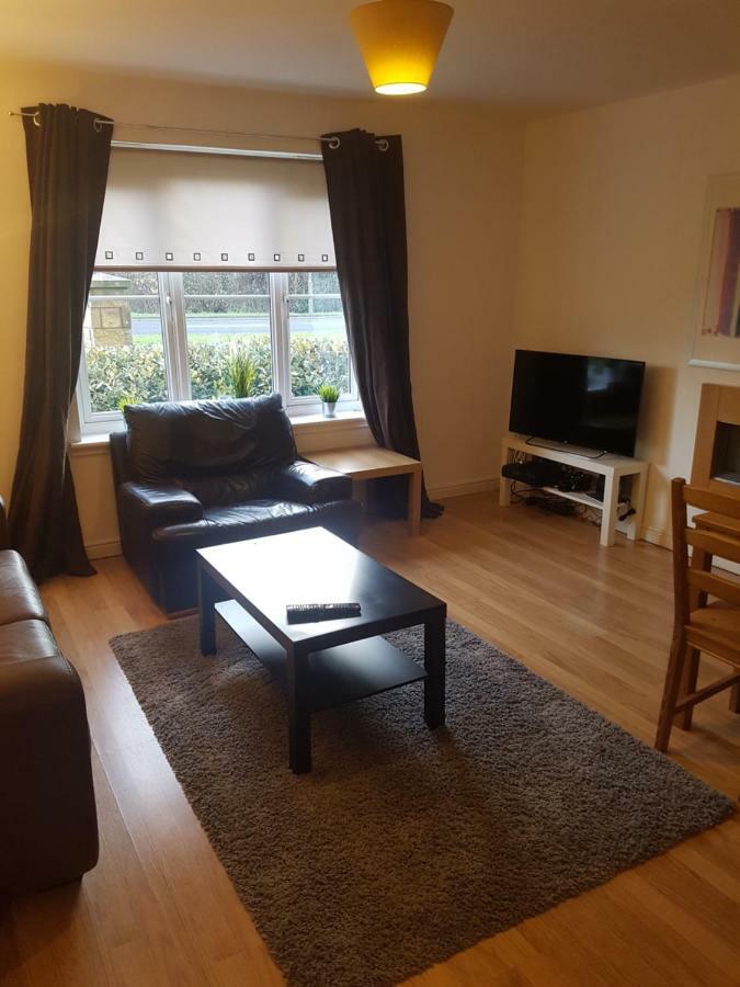 Livingston Business And Contractor Apartment Εξωτερικό φωτογραφία