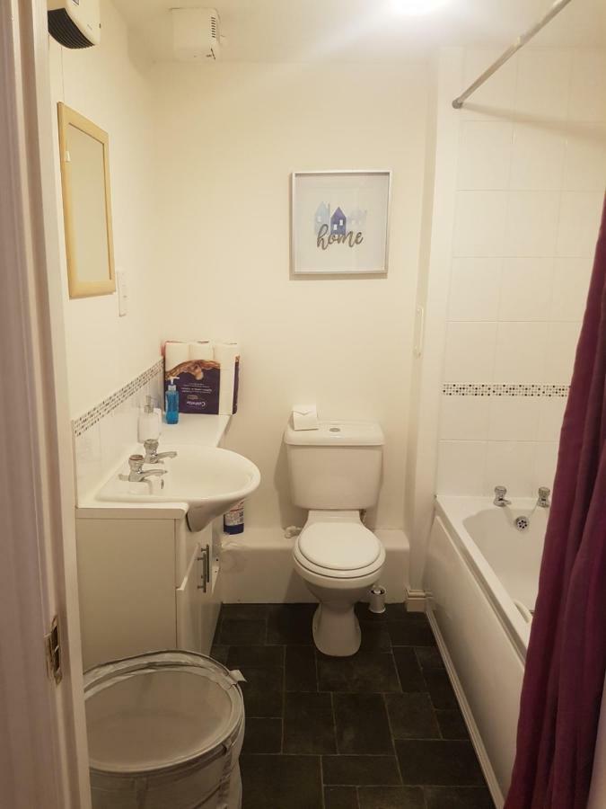 Livingston Business And Contractor Apartment Εξωτερικό φωτογραφία