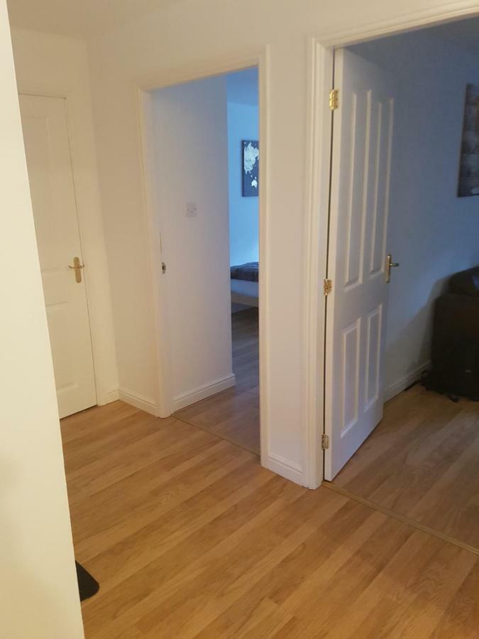 Livingston Business And Contractor Apartment Εξωτερικό φωτογραφία